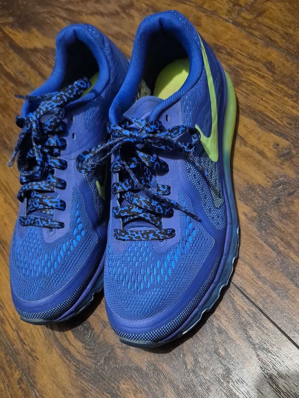 Blue Men Athletic Sneakers with Lime Accent
